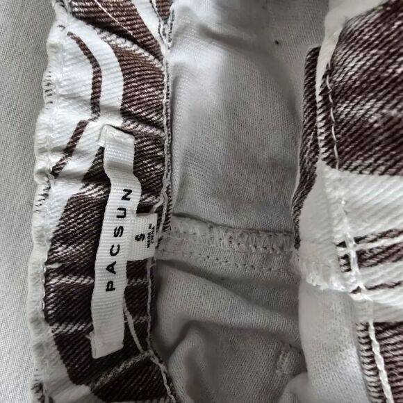 PacSun High Waist Brown and White Shorts - Picture 4 of 7